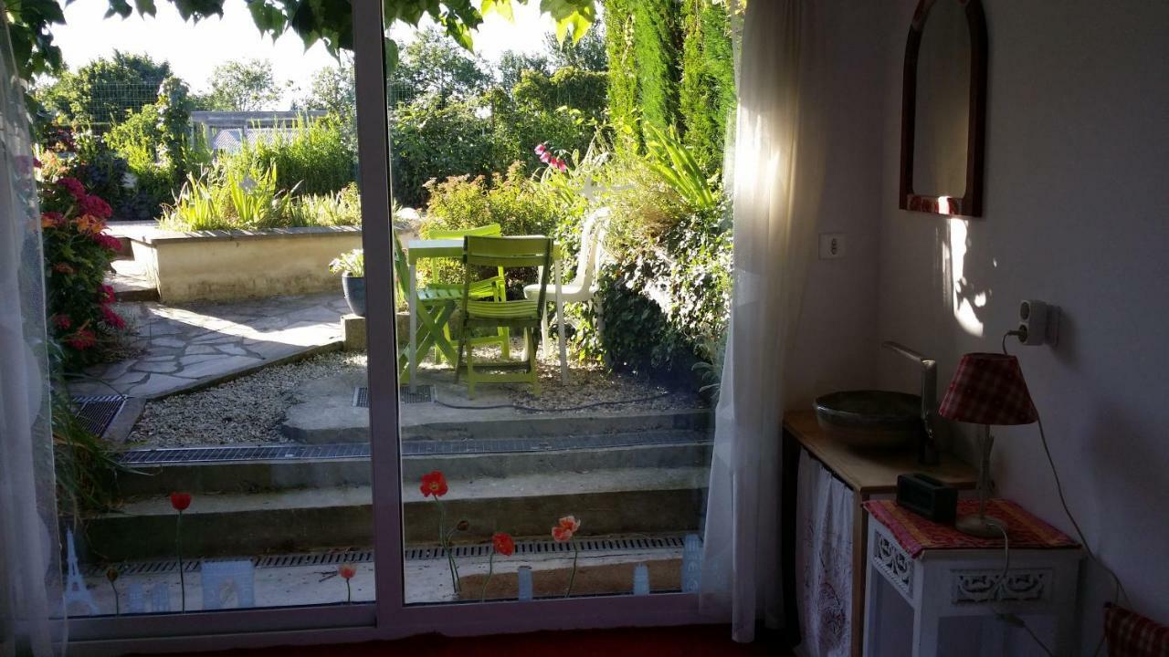 Les Nympheas, Appart Au Calme Et Grand Jardin A 15 Min De Disneyland, Crecy-la-Chapelle Exterior photo